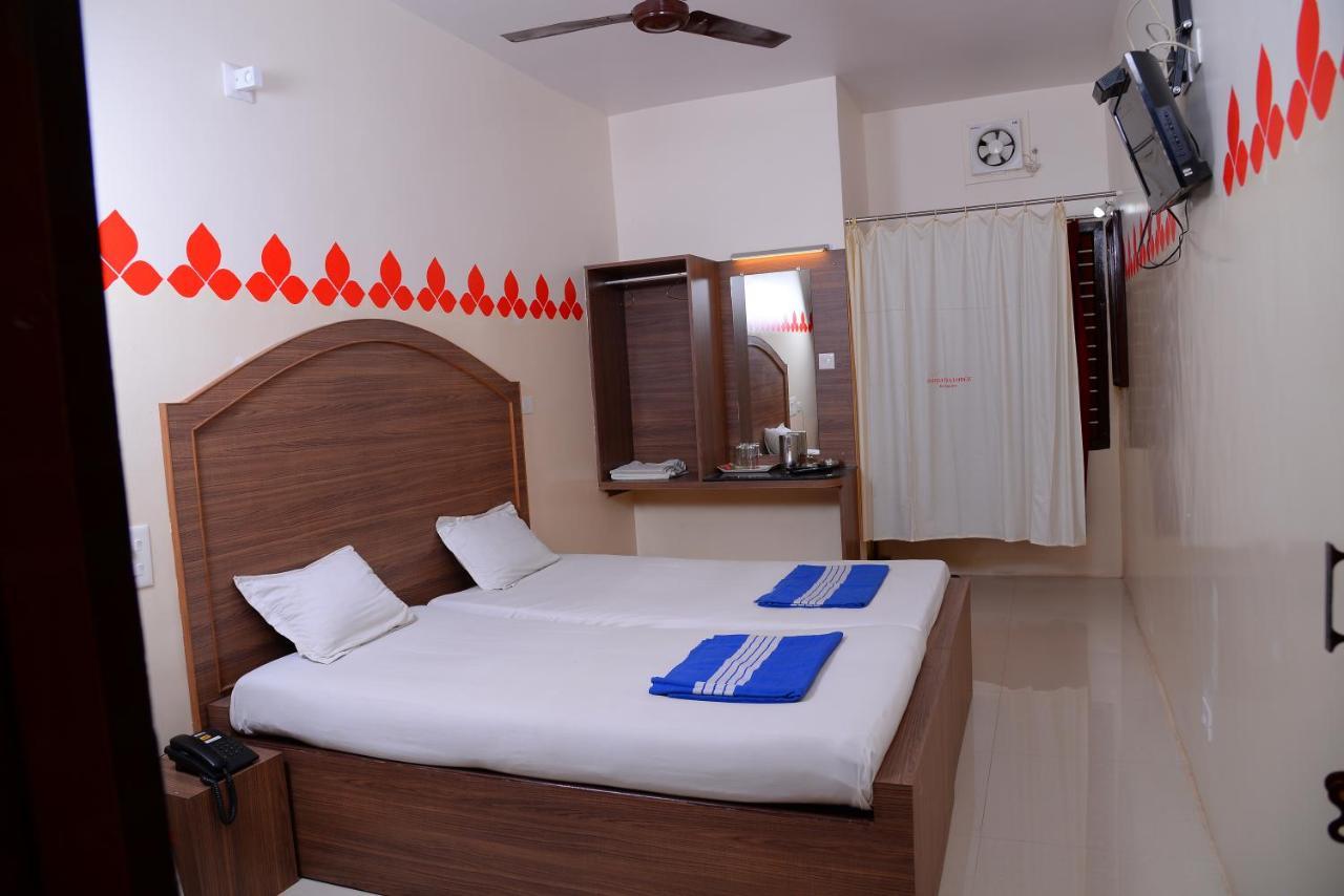 Parijatha Lodge Kundapura Buitenkant foto