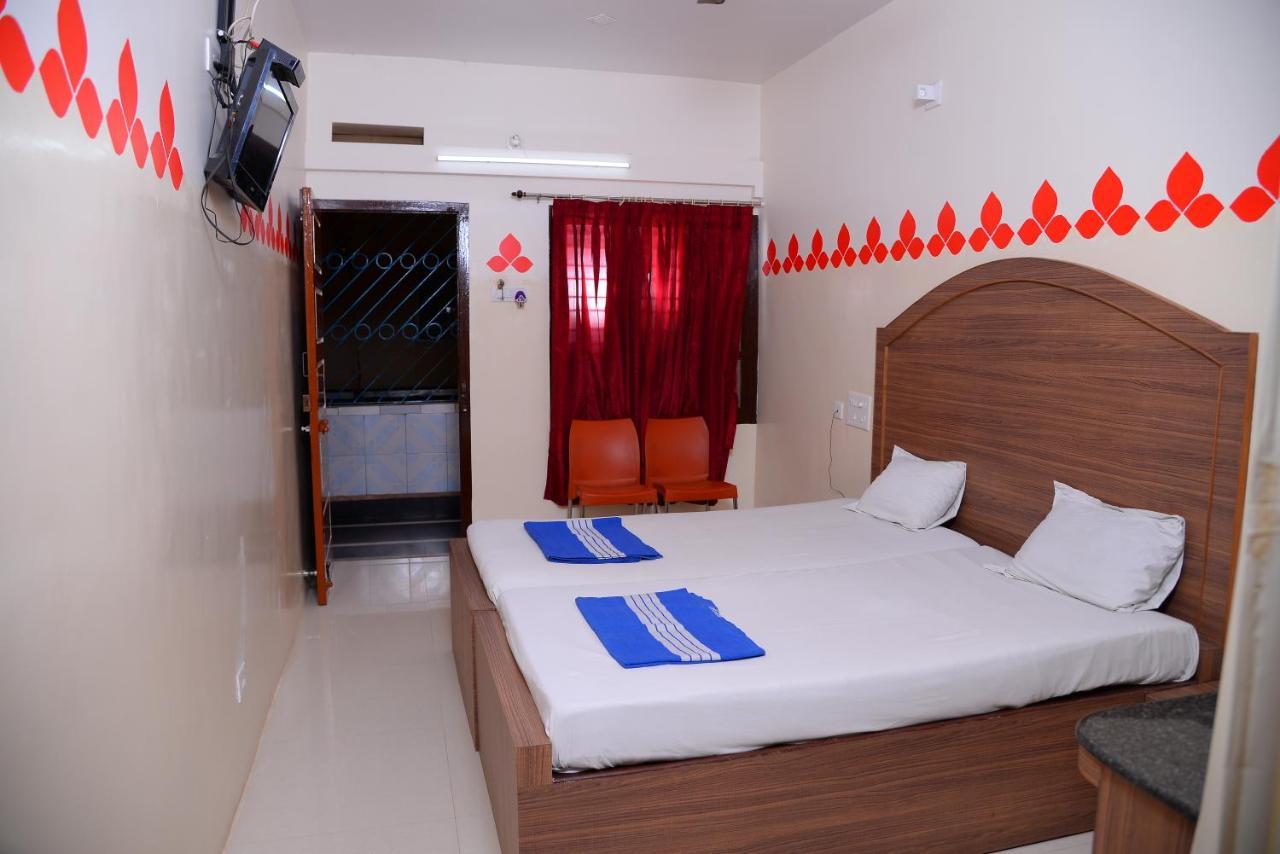 Parijatha Lodge Kundapura Buitenkant foto
